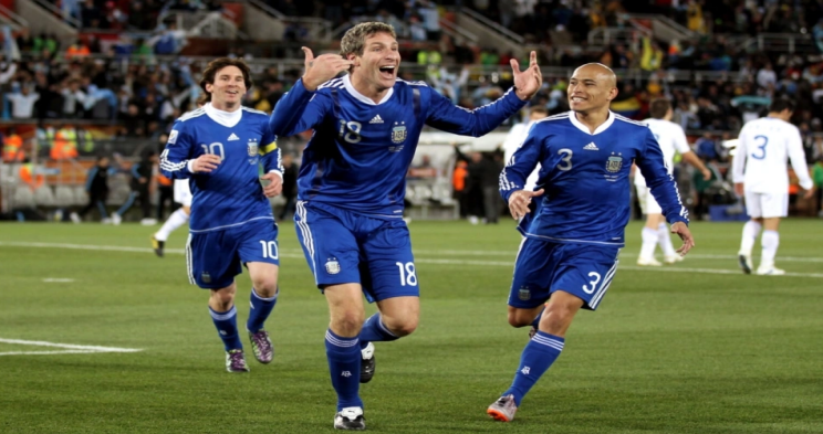 ESM科洛亚vs埃尔比亚尔直播_ESM科洛亚vs埃尔比亚尔直播赛事实时观看_在线观看ESM科洛亚vs埃尔比亚尔直播-24直播